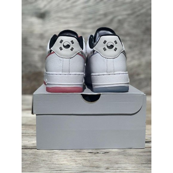 ⚡NIKE AIR FORCE 1  LOW SOUTH KOREA (Sz 11.5)⚡️ main image 4